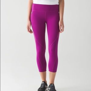 Lululemon Rush Hour 21" Crop Leggings Size 6